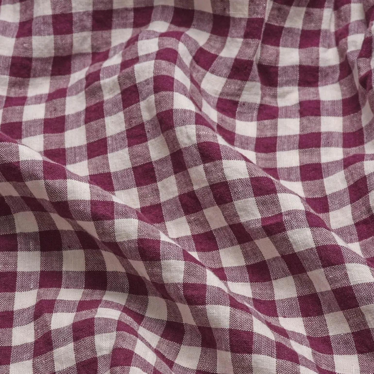 Berry Gingham 100% Linen Flat Sheet