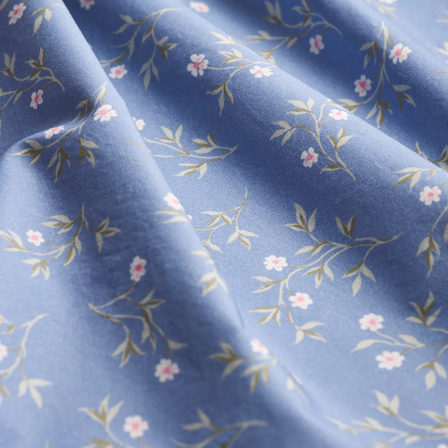 Iris Floral Cotton Pillowcases (Pair)