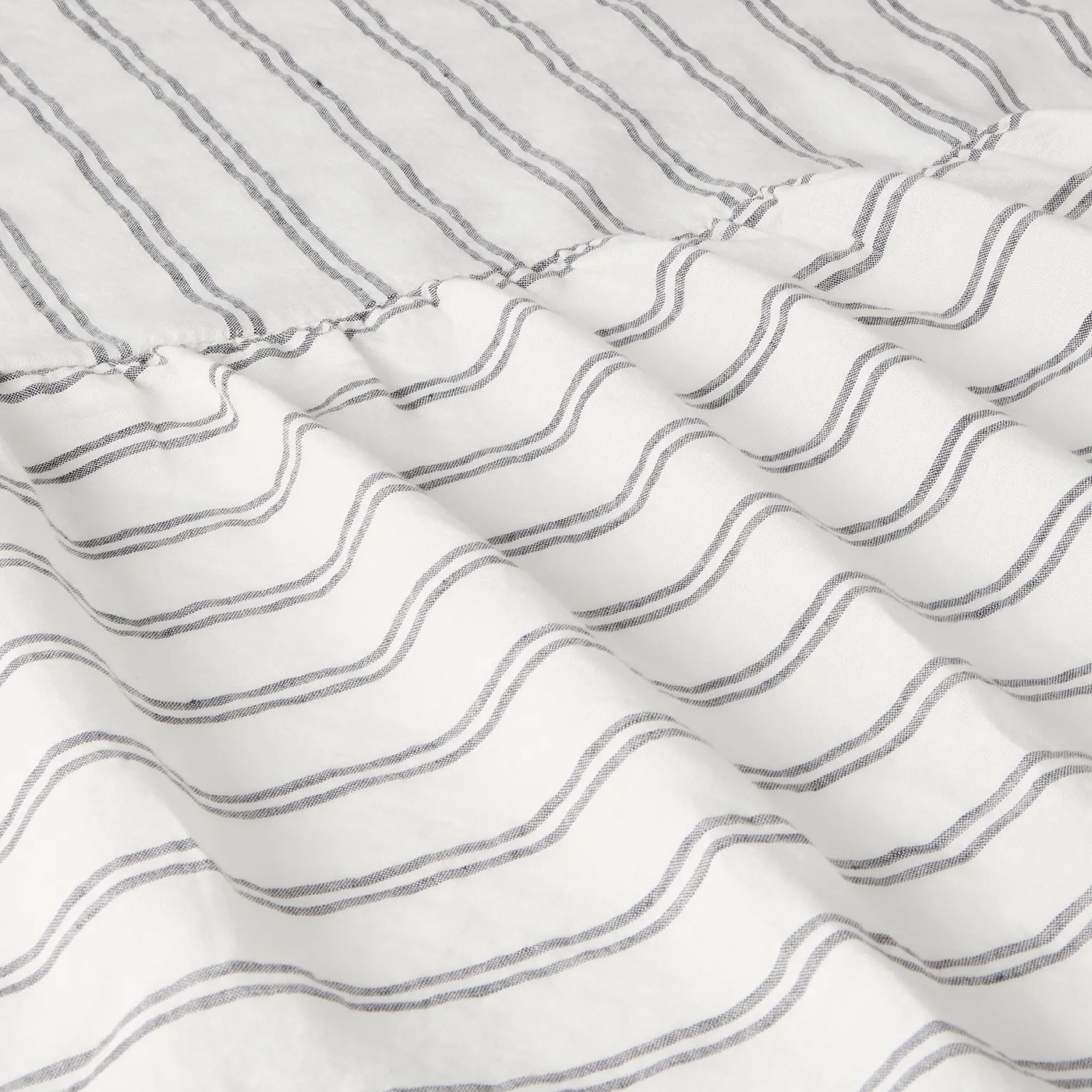 Kemptown Stripe Linen Blend Bed Skirt