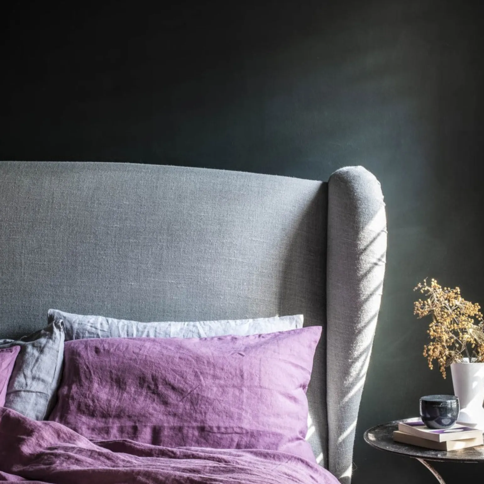 Raspberry 100% Linen Pillowcases (Pair)