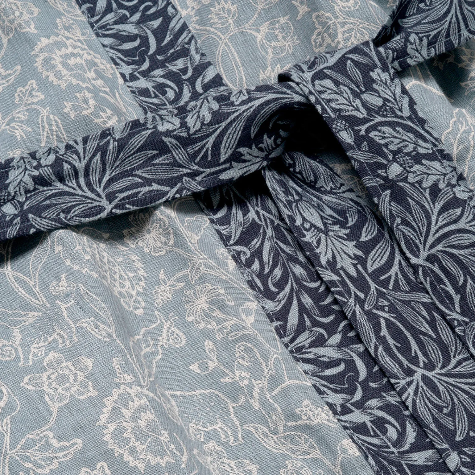 River Wandle Middlemore Linen Robe